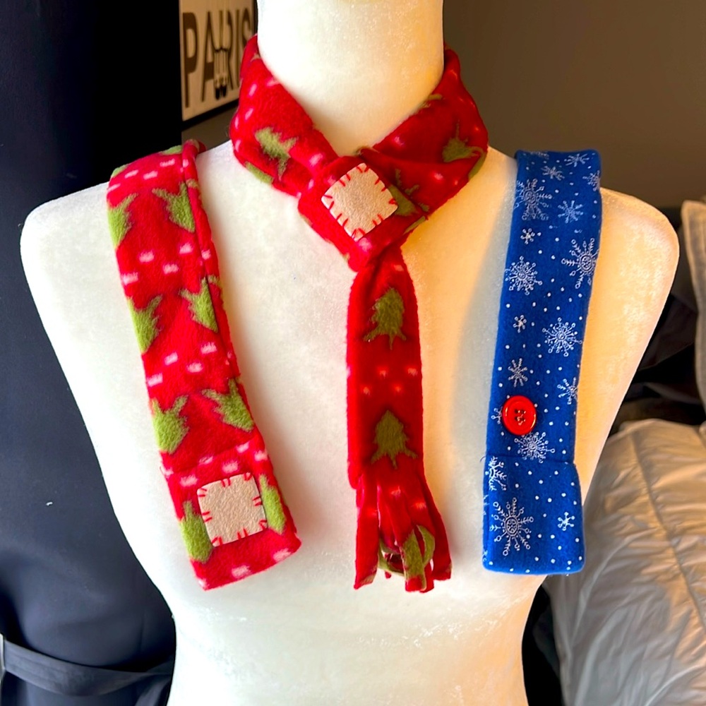 5/$15 - Doggie Winter Neck Scarves